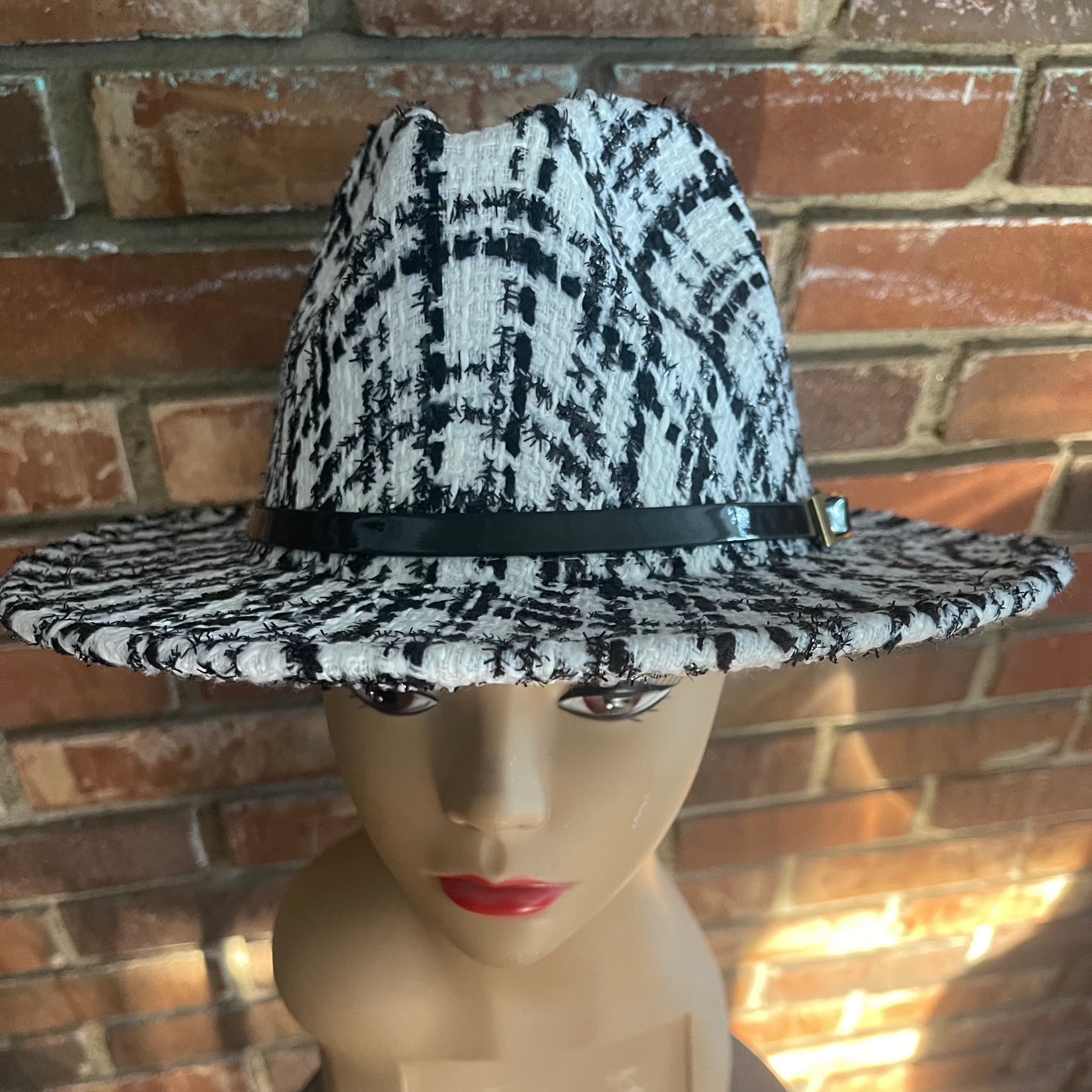 Fragrant Jazz Fedora Hat Warp