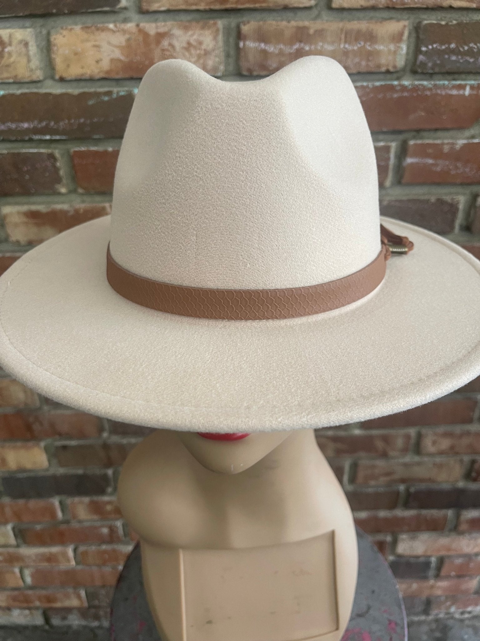 Felt Oatmeal Fedora Hat - Rosmarray Collections, LLC.