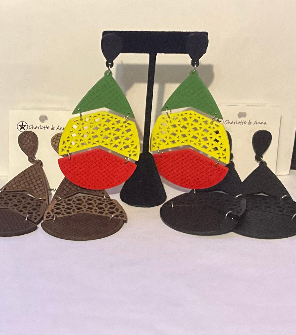 Wooden Chunky Drop Earrings - Rosmarray Collections, LLC.